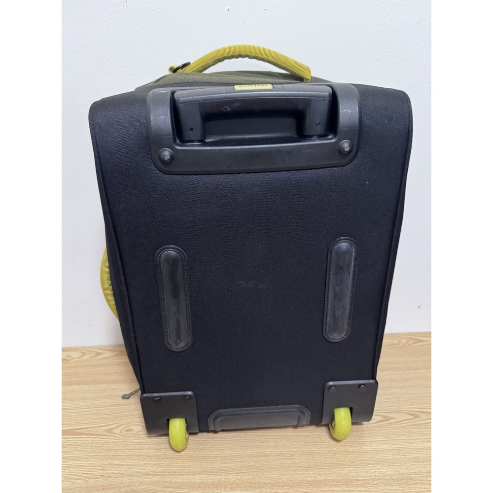 Burton Carry On Upright Rolling Luggage 22" Expandable Travel Green - Picture 2 of 9